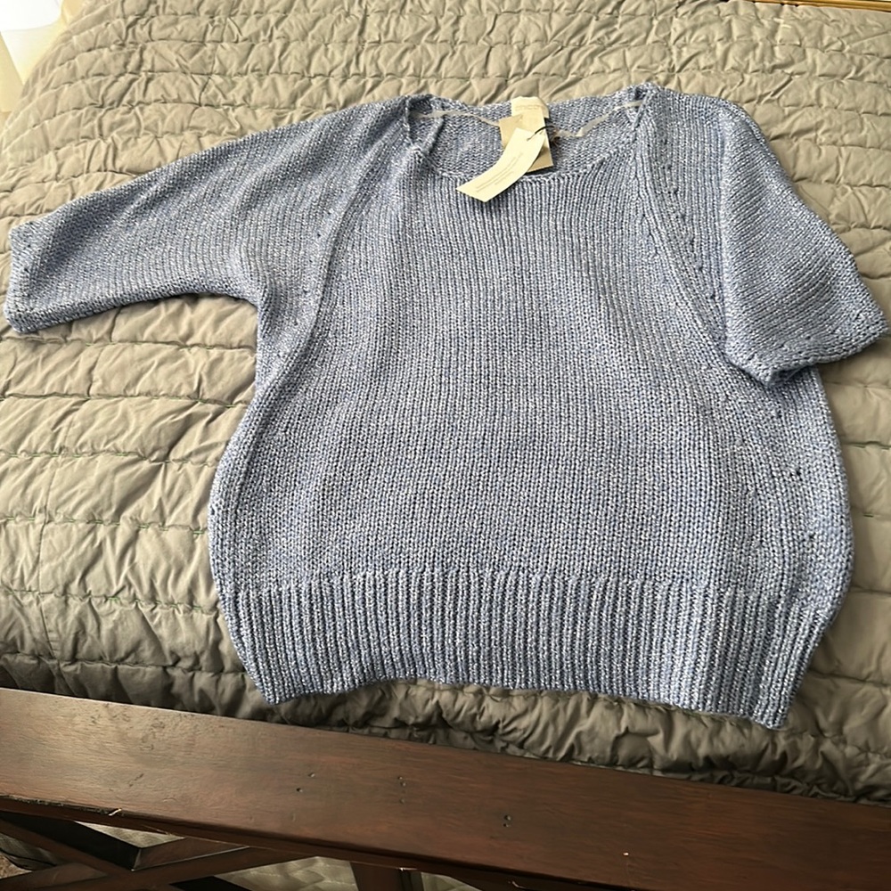 NWT Chicos size 0 short sleeve sweater